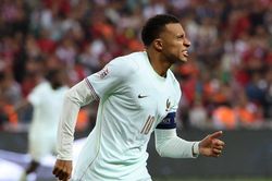 Chấn thương của Mbappe gây lo lắng