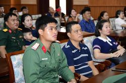Bộ Tư lệnh TP.HCM gặp mặt gia đình cán bộ, chiến sĩ Đội K74