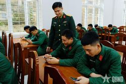 Kỷ luật từ... nhấp chuột