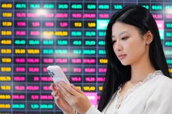 Khối ngoại bán ròng mạnh trong tuần đầu sau nâng hạng