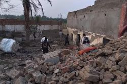 Đánh bom chốt kiểm soát ở Pakistan, gần 50 người thương vong