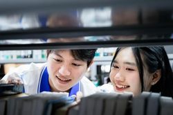 Tinh gọn mạng lưới, nâng tầm đại học