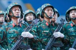 Màn diễu binh đặc biệt ở Thái Nguyên