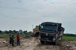 Phê chuẩn khởi tố Giám đốc doanh nghiệp chỉ đạo đổ trái phép hơn 4.500 tấn chất thải
