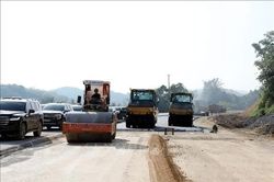 Tập trung nguồn lực, đẩy nhanh tiến độ thi công cao tốc Đồng Đăng – Trà Lĩnh