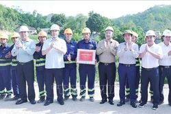 Tăng tốc thi công cao tốc Hữu Nghị - Chi Lăng và Đồng Đăng - Trà Lĩnh