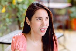 Buồn cho quyết định của Thủy Tiên ở tuổi 41