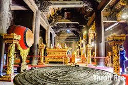 Chiêm ngưỡng vẻ đẹp bên trong Chính điện Lam Kinh