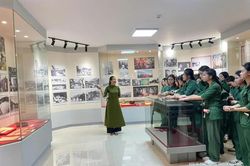 “Lớp học mở” đối với thế hệ trẻ