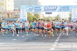 Gần 4.000 runner tranh tài tại Giải Marathon Sầm Sơn mở rộng năm 2026