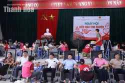 Hơn 500 tình nguyện viên 3 xã tham gia ngày hội hiến máu