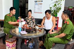Tỉnh táo tránh “cạm bẫy số”