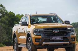 Bảng giá xe Ford Ranger 2026 lăn bánh mới nhất cùng đánh giá chi tiết phiên bản Wildtrak