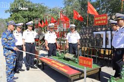 Sẵn sàng bảo vệ biển, đảo Tổ quốc