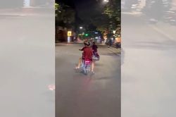 Xử lý nghiêm hành vi điều khiển xe điện gây nguy hiểm