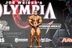 Nick Walker tạo địa chấn tại Mr. Olympia 2026, lần đầu chinh phục ngôi vương danh giá nhất làng thể hình
