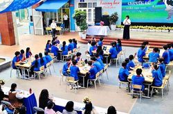 Giáo dục AI ở Hà Nội: Công nghệ hỗ trợ, học sinh vẫn là chủ thể