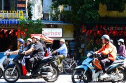 Miền Bắc nắng 35 độ trước khi đón không khí lạnh