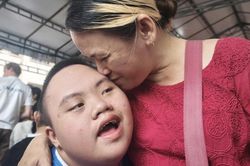 Thai phụ bị cướp đạp vào bụng, con sinh non mang di chứng suốt 17 năm