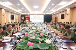 Điều động các cán bộ cấp Phòng tăng cường về Công an cấp xã tại Hà Nội