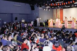 Rộn ràng Tết Trung thu tại Pháp