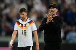Tin thể thao (28-9): Cú sốc với 'Cỗ xe tăng' Đức và tân HLV Jurgen Klopp