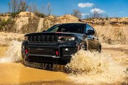 [GALLERY] Jeep Grand Cherokee mới sẽ vượt trội hơn bản động cơ HEMI V8 cũ