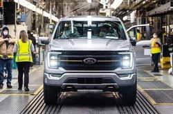 F-Serie - bán tải bán chạy nhất của Ford bất ngờ bị tạm ngừng sản xuất
