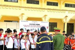 Tăng cường kỹ năng phòng cháy, bảo đảm an toàn trường học ở Phú Thọ