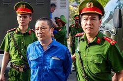 Xét xử 'bà trùm' Mai Anh cùng 64 bị cáo trong 10 ngày