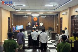 Tr&igrave;nh chiếu chứng cứ l&agrave;m r&otilde; diễn biến vụ &aacute;n tại phi&ecirc;n t&ograve;a