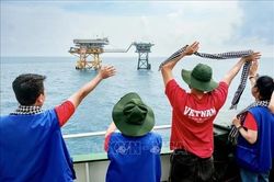 Hậu phương nối liền tiền tiêu - Bài cuối: Vun đắp tình yêu biển đảo, quê hương