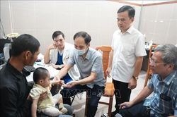 370 trẻ em khó khăn được khám, xem xét phẫu thuật dị tật, khuyết tật