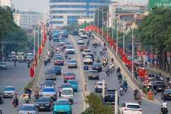 Chuyển đổi phương tiện điện tăng nhưng không đồng đều giữa các nhóm