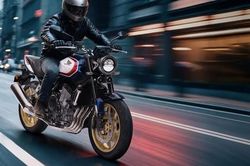 Honda CB500 Super Four 2027 ra mắt: Phối màu mới, giá hơn 168 triệu đồng