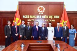 Phó Thống đốc Thường trực Đoàn Thái Sơn tiếp Giám đốc Khu vực Đông Nam Á của ADB