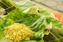 Cốm Hà Nội – Thức quà nổi tiếng mùa thu