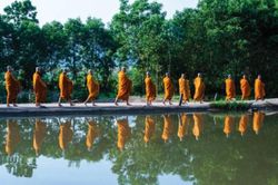 Đạo đức của người có chức trách không nằm ở nghi lễ