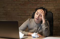 Ép nhân viên làm thêm giờ, doanh nghiệp có thể bị phạt tới 50 triệu đồng