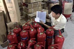 Thiết bị phòng cháy, chữa cháy rao bán trên mạng: Cảnh giác trước mê cung thật - giả