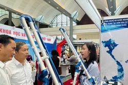 Hà Nội đặt mục tiêu đưa khoa học, công nghệ trở thành động lực chủ yếu của tăng trưởng