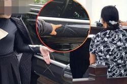 Cào xước ô tô Mercedes đỗ chắn cửa, người phụ nữ lĩnh 6 tháng tù treo