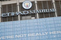 Premier League sẽ đề xuất trừng phạt Man City