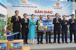 Mắc ca Điện Biên lên chuyến bay quốc tế của Vietnam Airlines