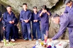 Quảng Trị: Từ nhân chứng chỉ dẫn, tìm thấy 2 hài cốt liệt sĩ hy sinh trong hang đá ở Lào