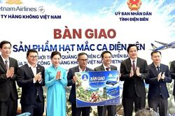 Điện Biên bàn giao sản phẩm nhân hạt mắc-ca cho Tổng Công ty Hàng không Việt Nam