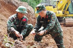 Tuyên Quang xác định 17 vị trí nghi có hài cốt liệt sĩ tại bình độ 300, xã Thanh Thủy