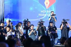 Nâng chuẩn trách nhiệm thông tin