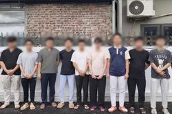 Khởi tố 11 đối tượng lôi kéo học sinh, sinh viên bán tài khoản ngân hàng