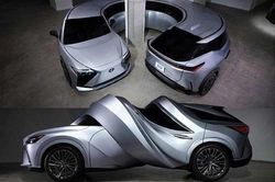 [GALLERY] Lexus 'chơi lớn' hô biến RZ thành hình tròn, RX hình xoắn ốc